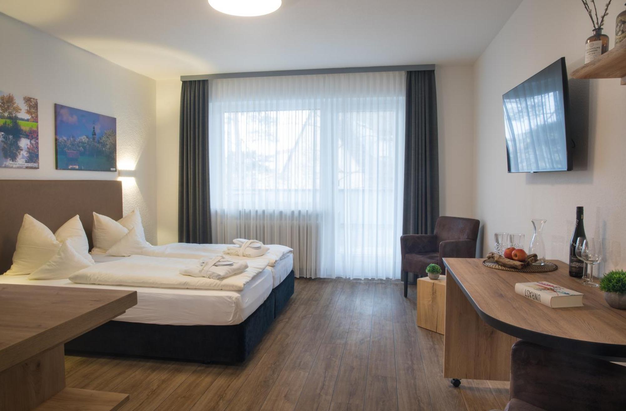 Hotel Am Kurpark Spaeth バート・ヴィンツハイム エクステリア 写真