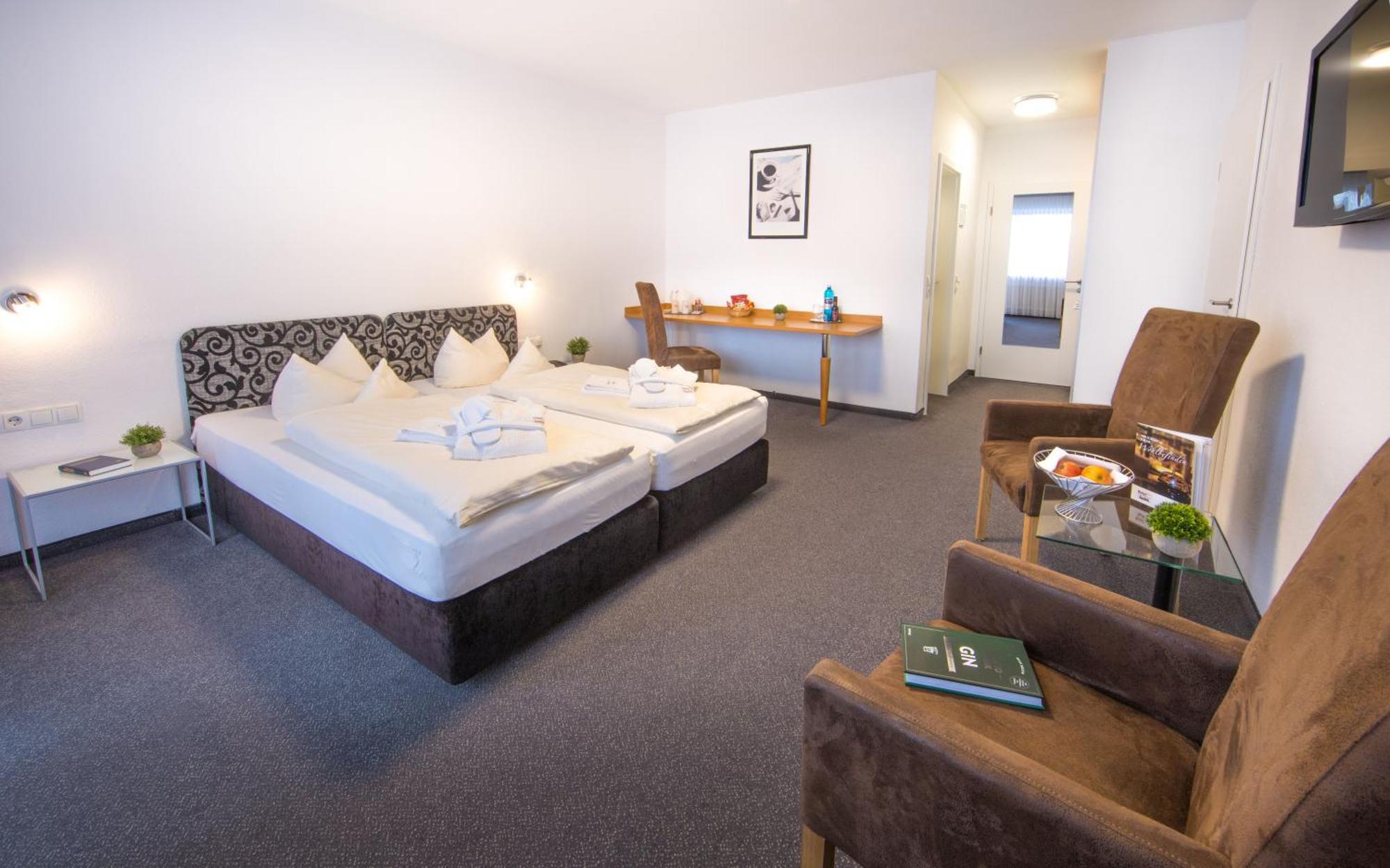 Hotel Am Kurpark Spaeth バート・ヴィンツハイム エクステリア 写真