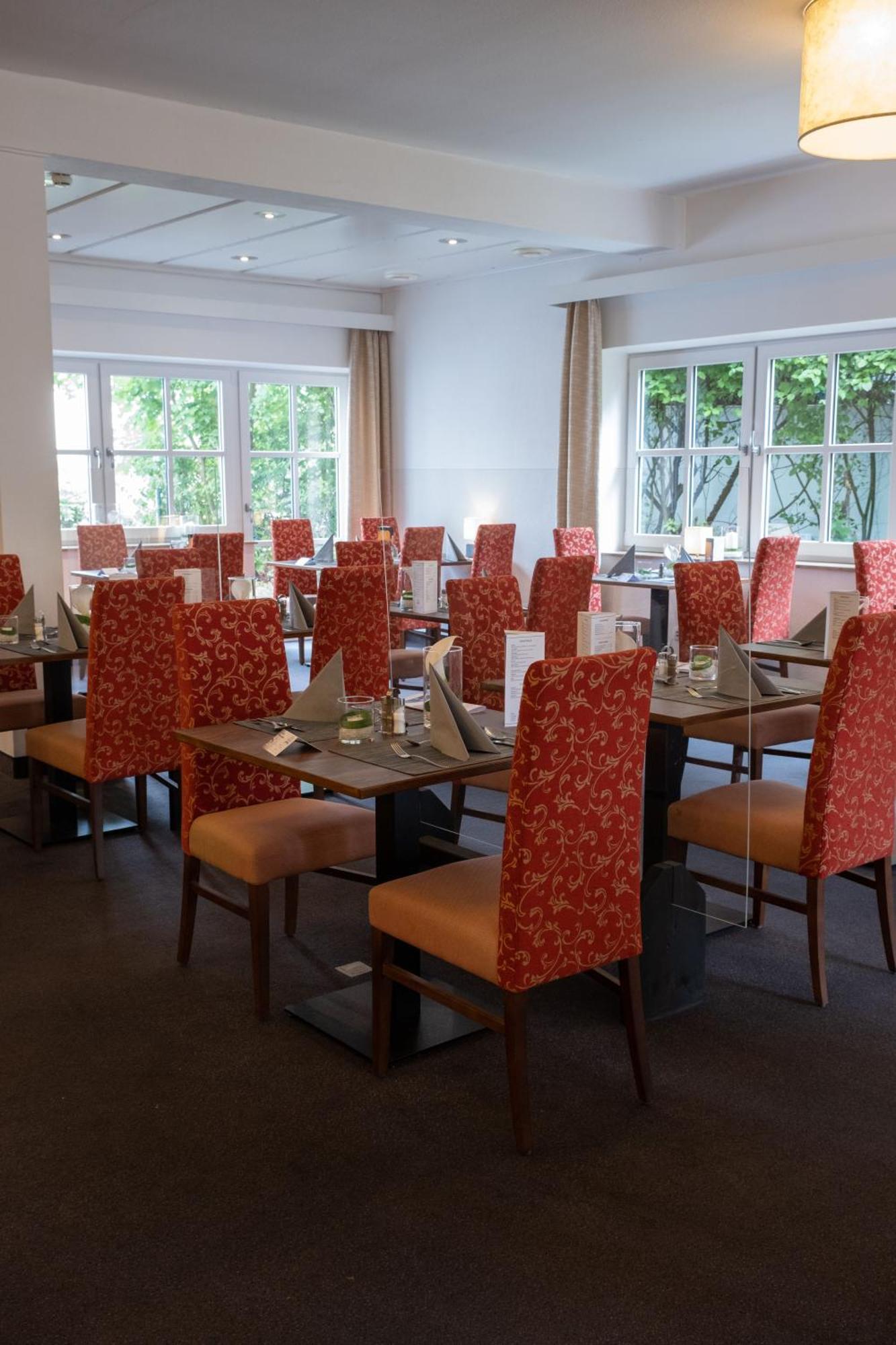 Hotel Am Kurpark Spaeth バート・ヴィンツハイム エクステリア 写真