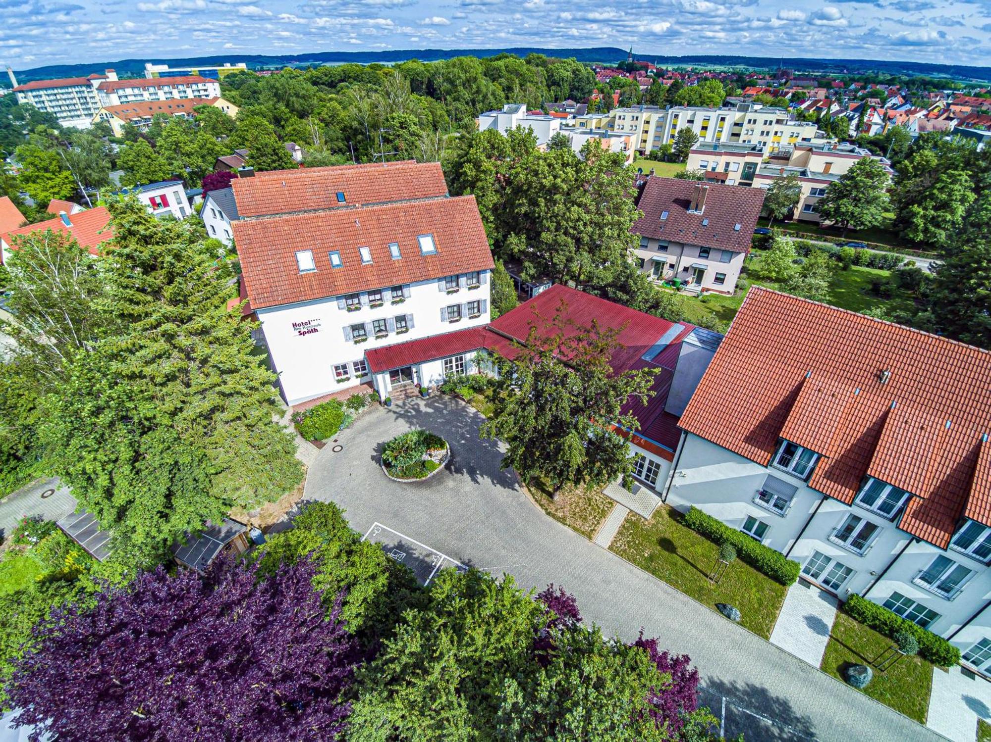 Hotel Am Kurpark Spaeth バート・ヴィンツハイム エクステリア 写真